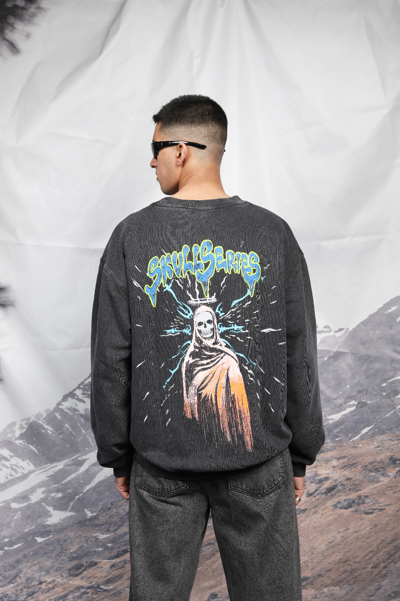 UNISEX SKULL SERIES SWEATSHIRT - Image 2
